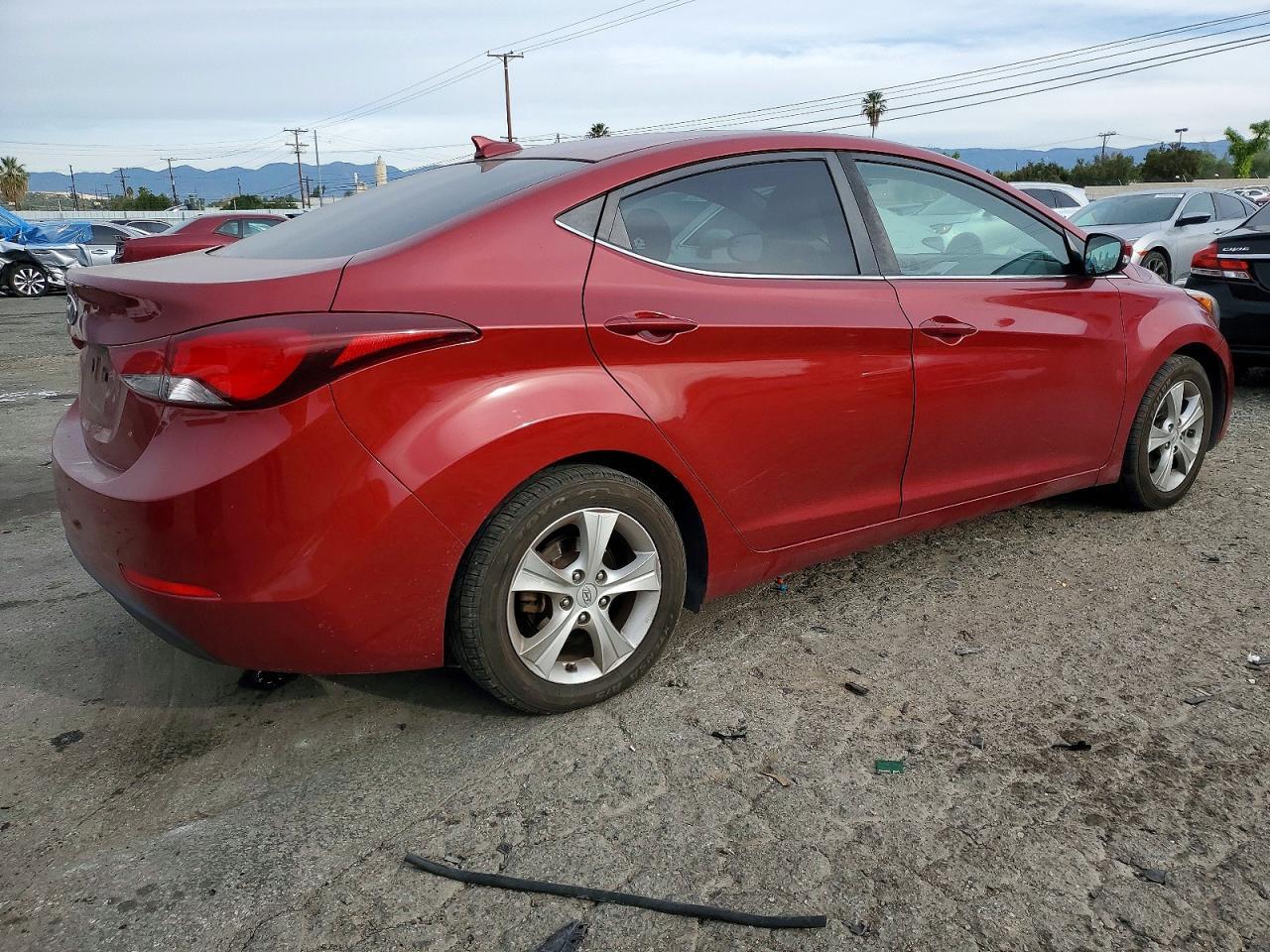 2016 Hyundai Elantra Se - Фото 3