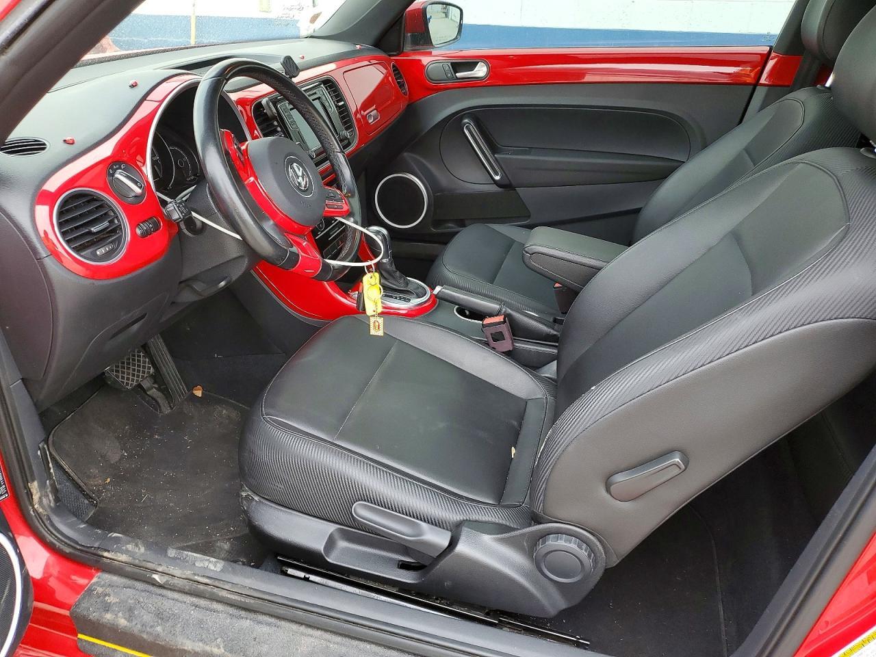 2018 Volkswagen Beetle Se - Image 7