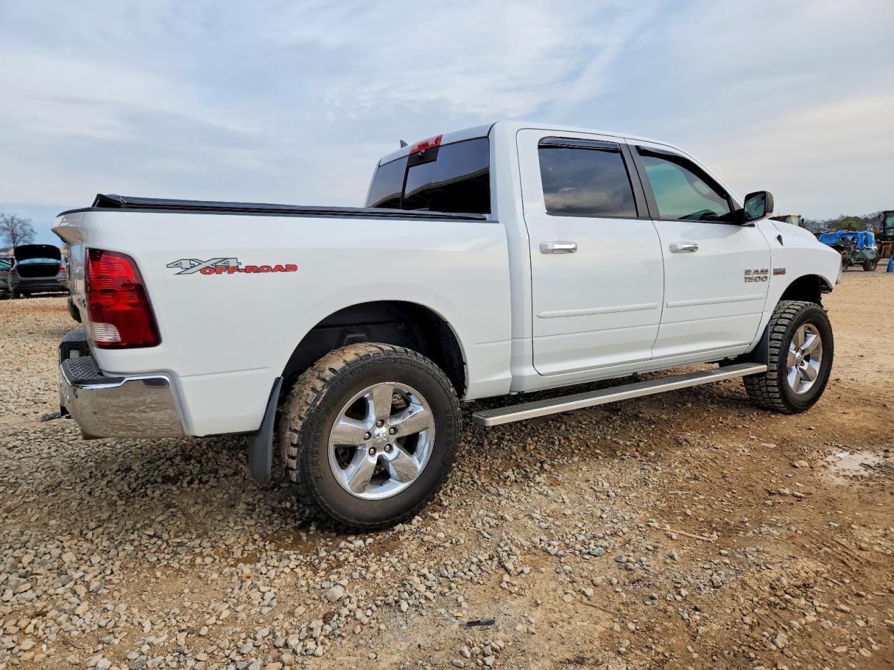 2017 Ram 1500 Slt - Фото 3