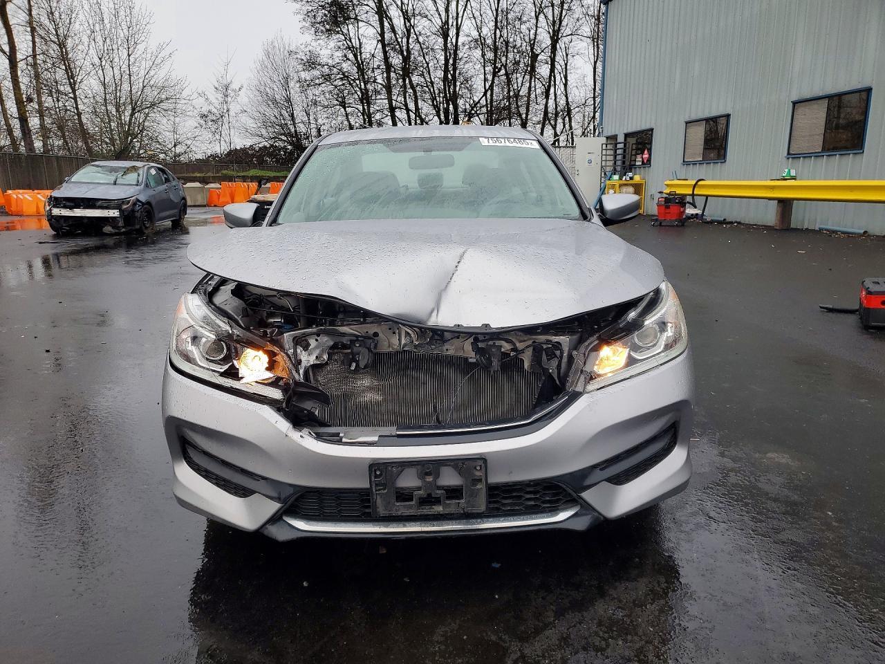 2017 Honda Accord Lx - Фото 5
