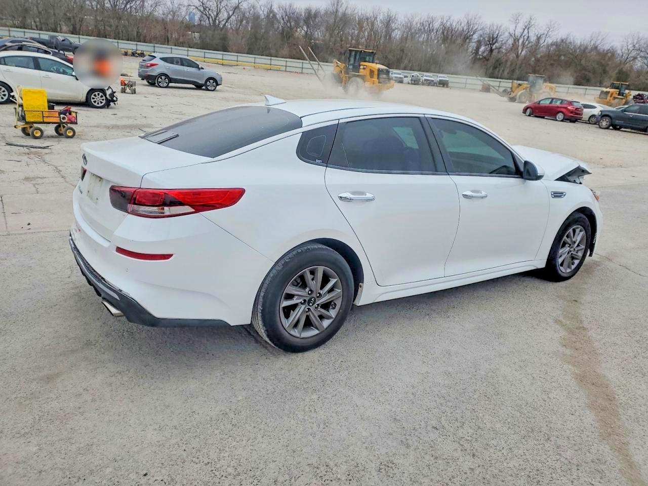 2020 Kia Optima Lx - Image 3