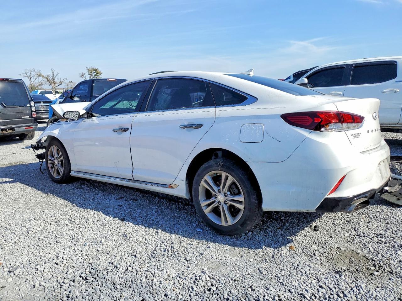 2019 Hyundai Sonata Sport - Фото 2