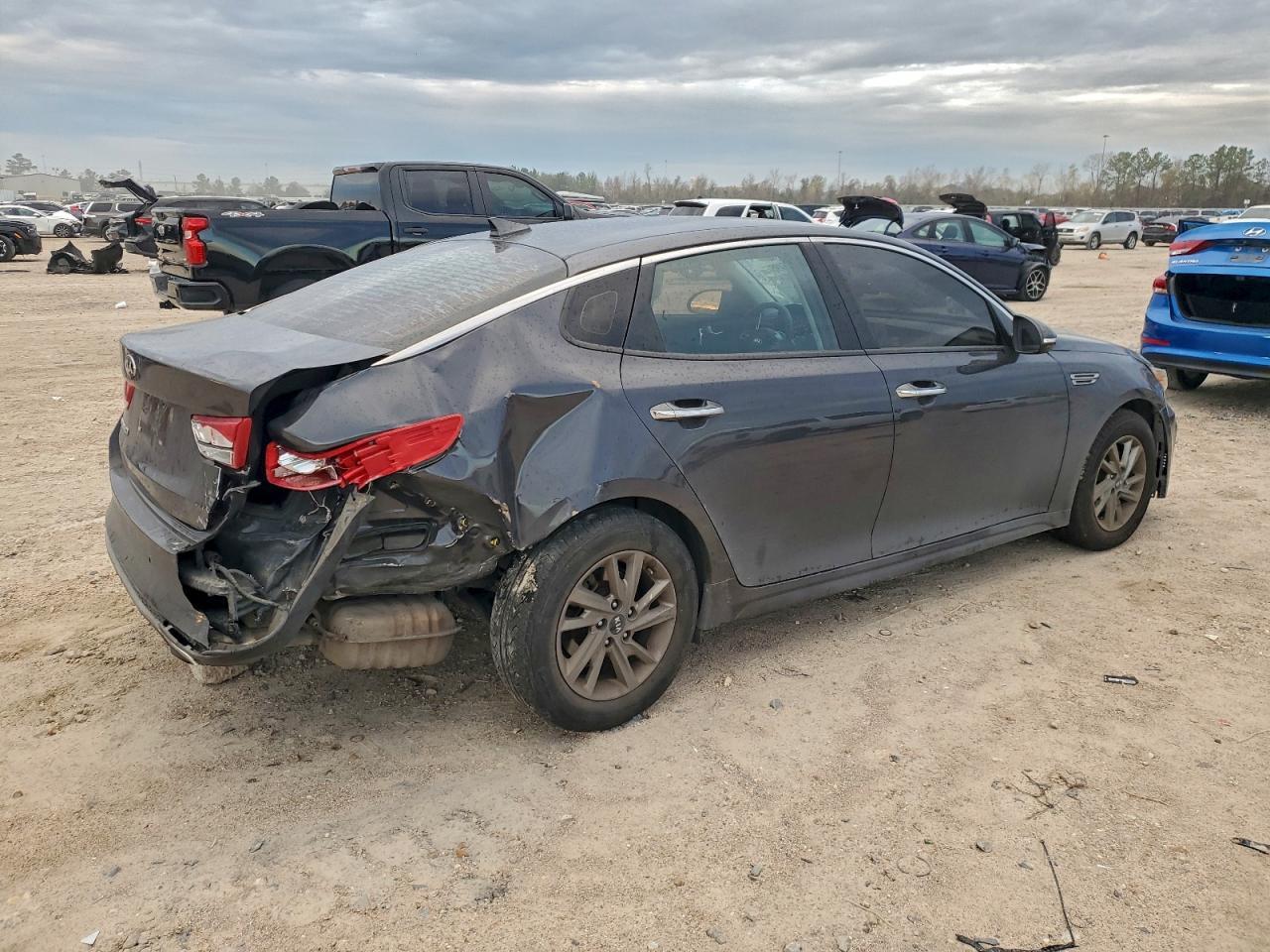 2019 Kia Optima Lx - Image 3