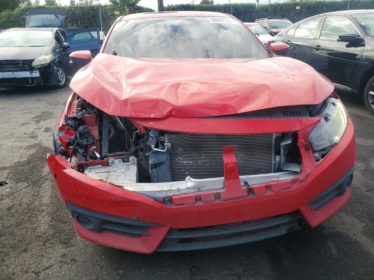 2018 Honda Civic Ex - Image 5