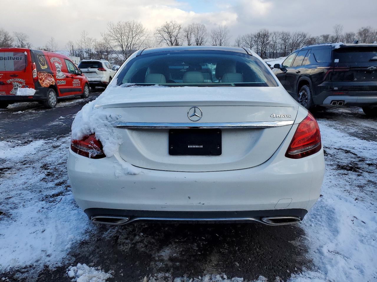 2017 Mercedes-Benz C 300 4Matic - Фото 6