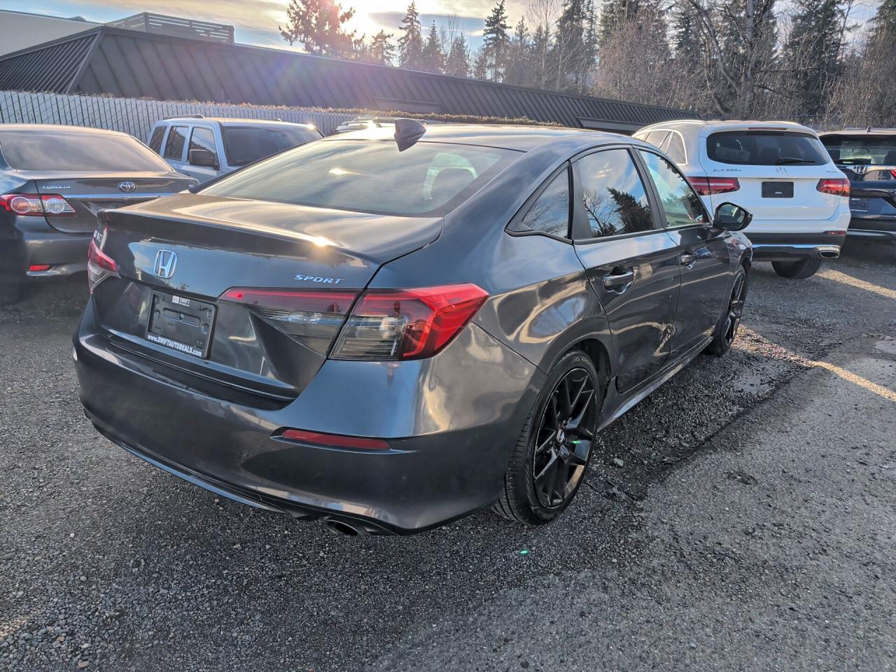 2022 Honda Civic Sport - Image 4