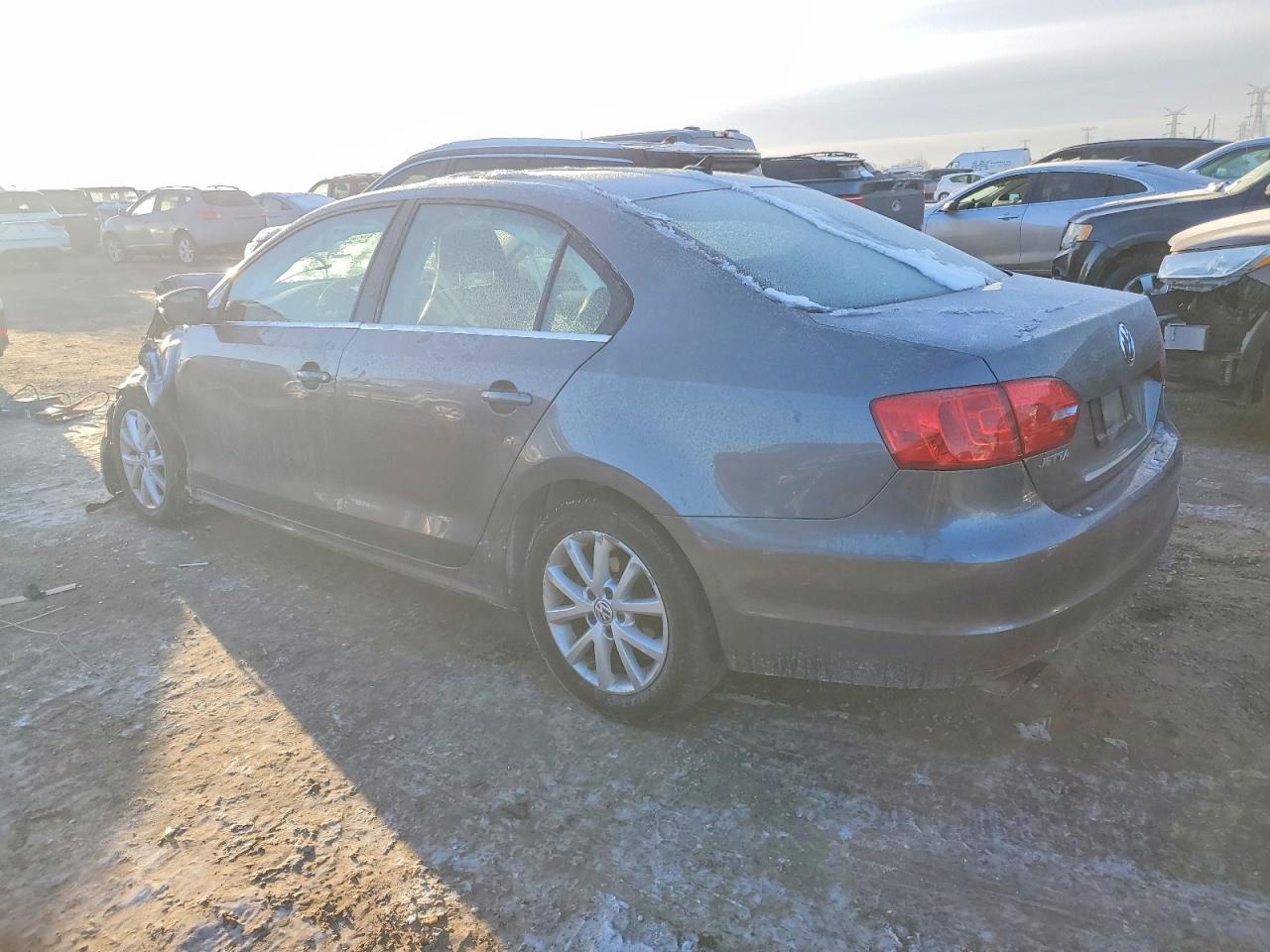 2014 Volkswagen Jetta Se - Фото 2