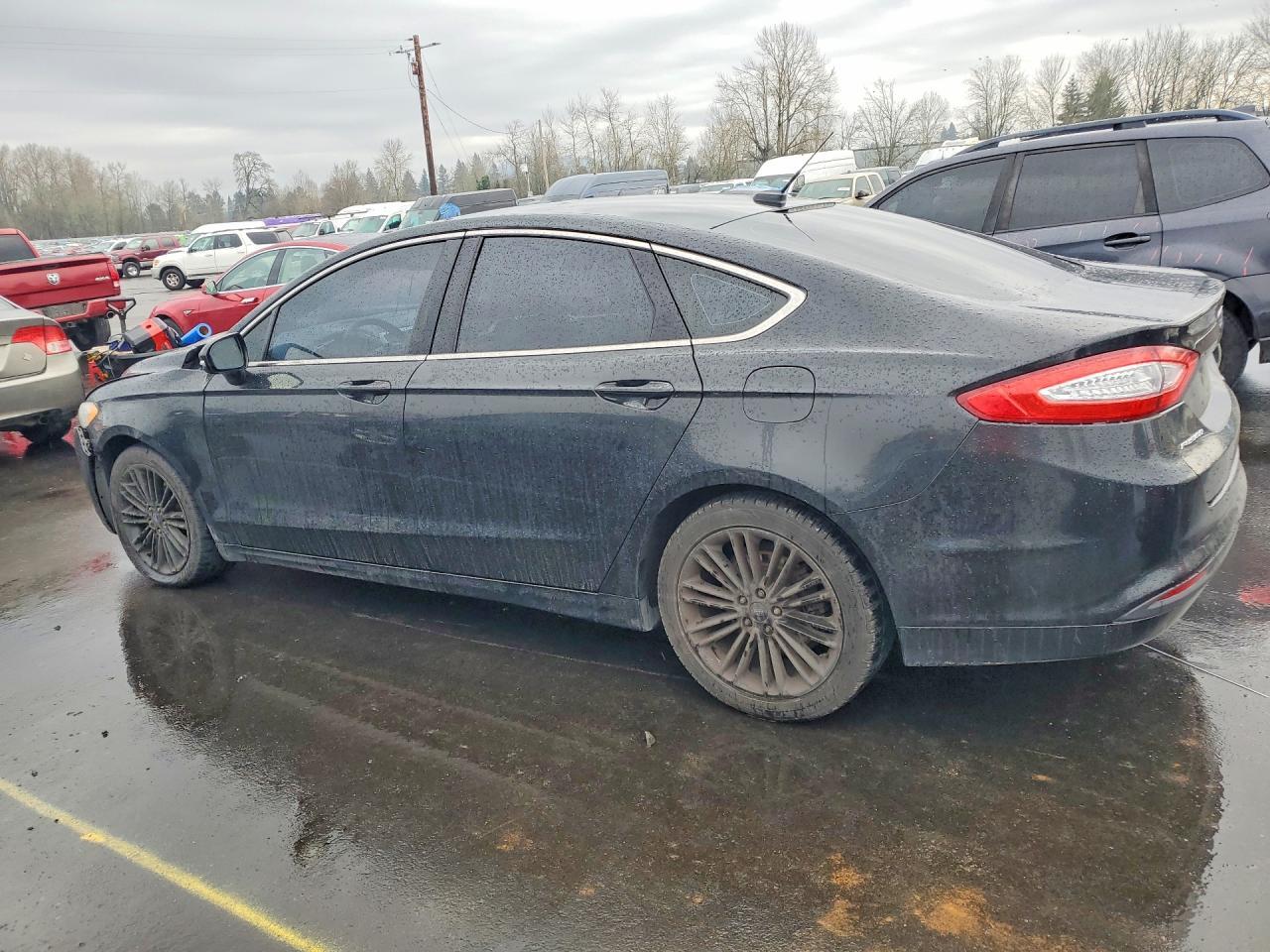 2014 Ford Fusion Se - Фото 2