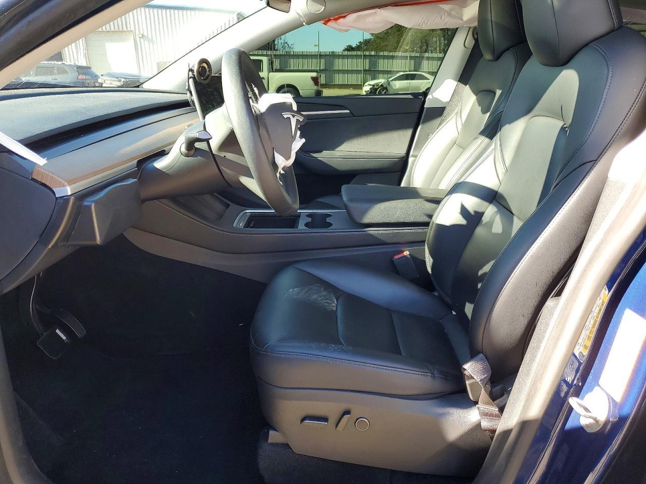 2023 Tesla Model Y - Фото 7