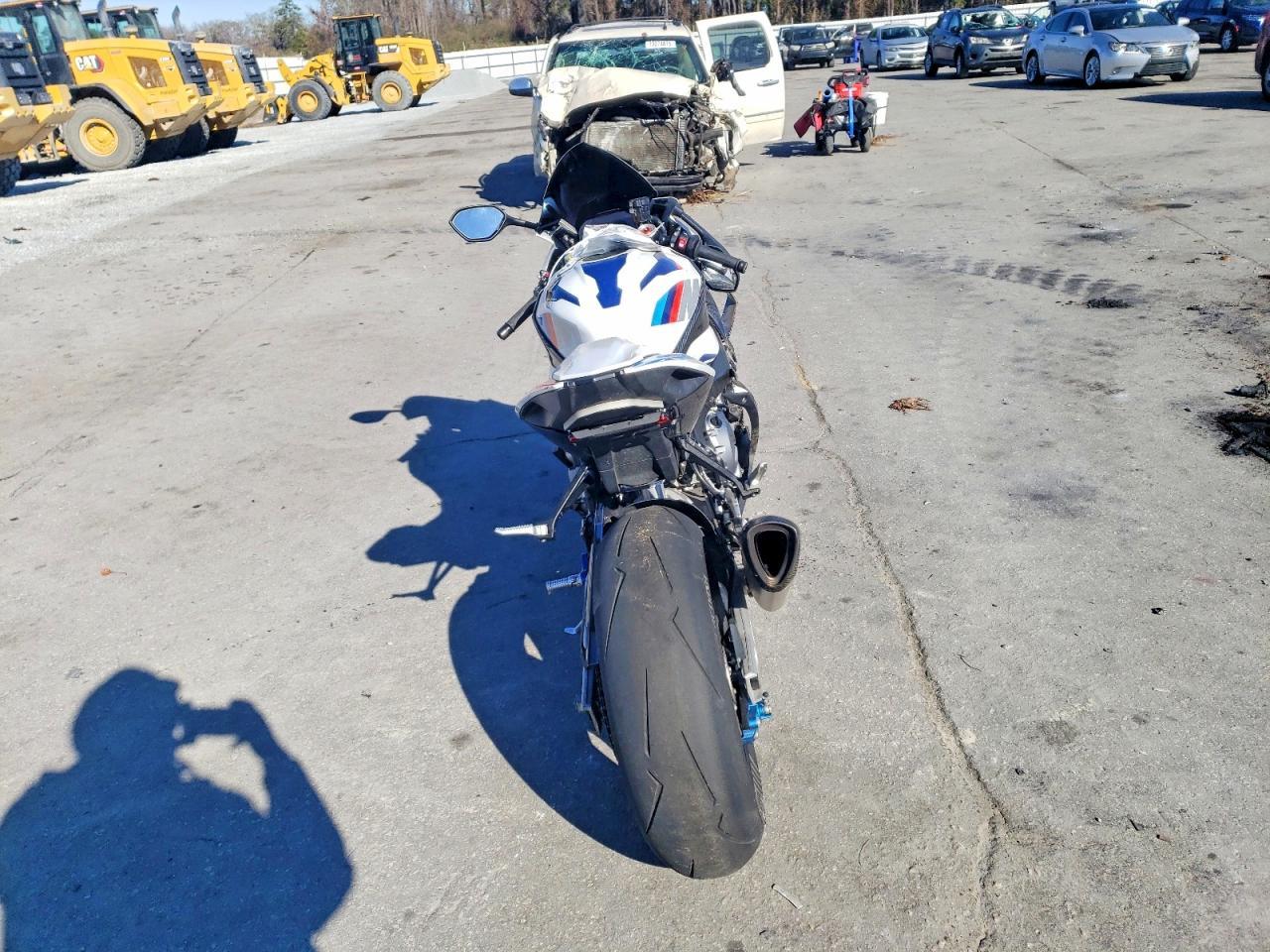 2021 BMW M 1000 R - Image 4