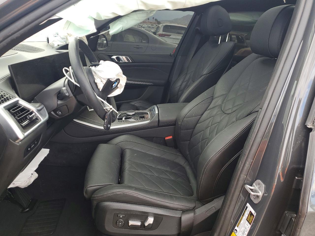 2024 BMW X5 xDrive40I - Image 7