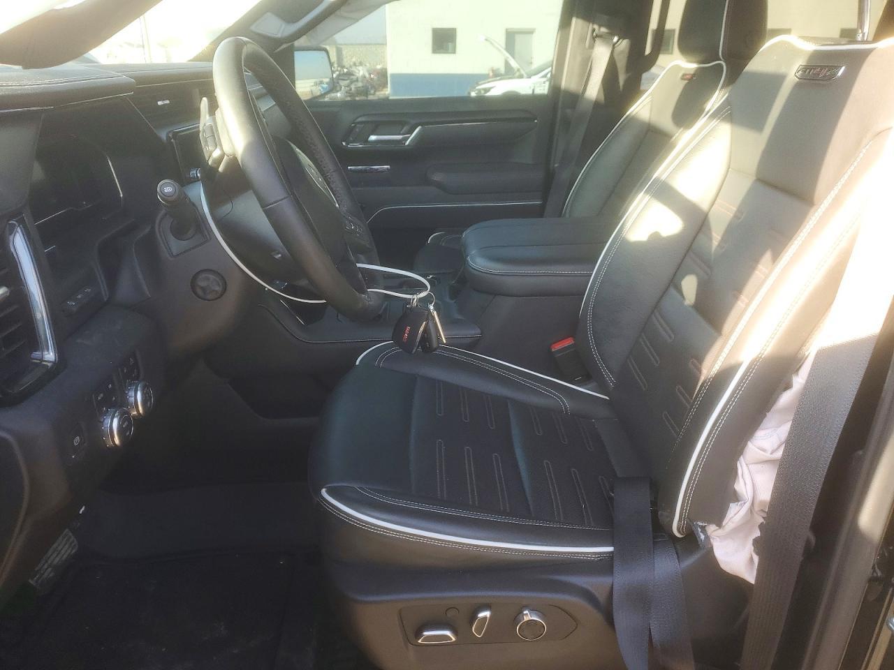 2024 GMC Sierra K1500 At4X - Фото 7