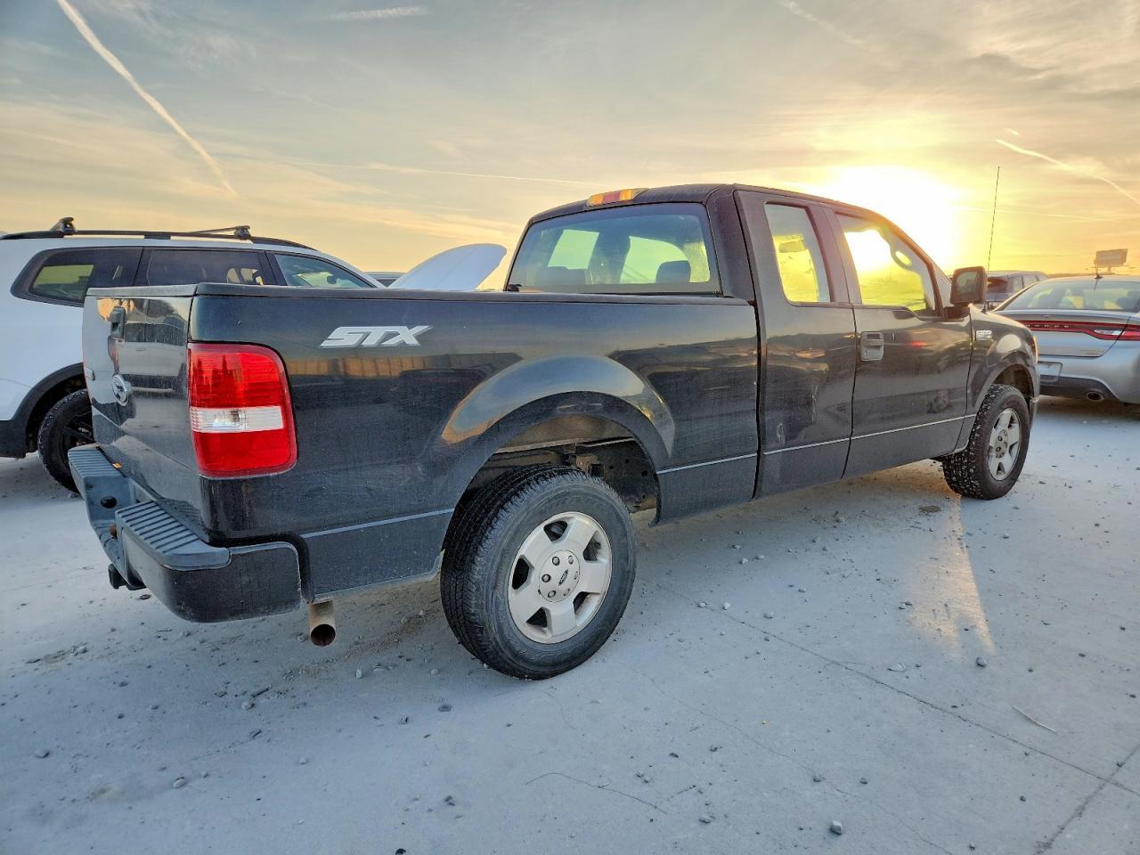 2005 Ford F-150 - Image 3