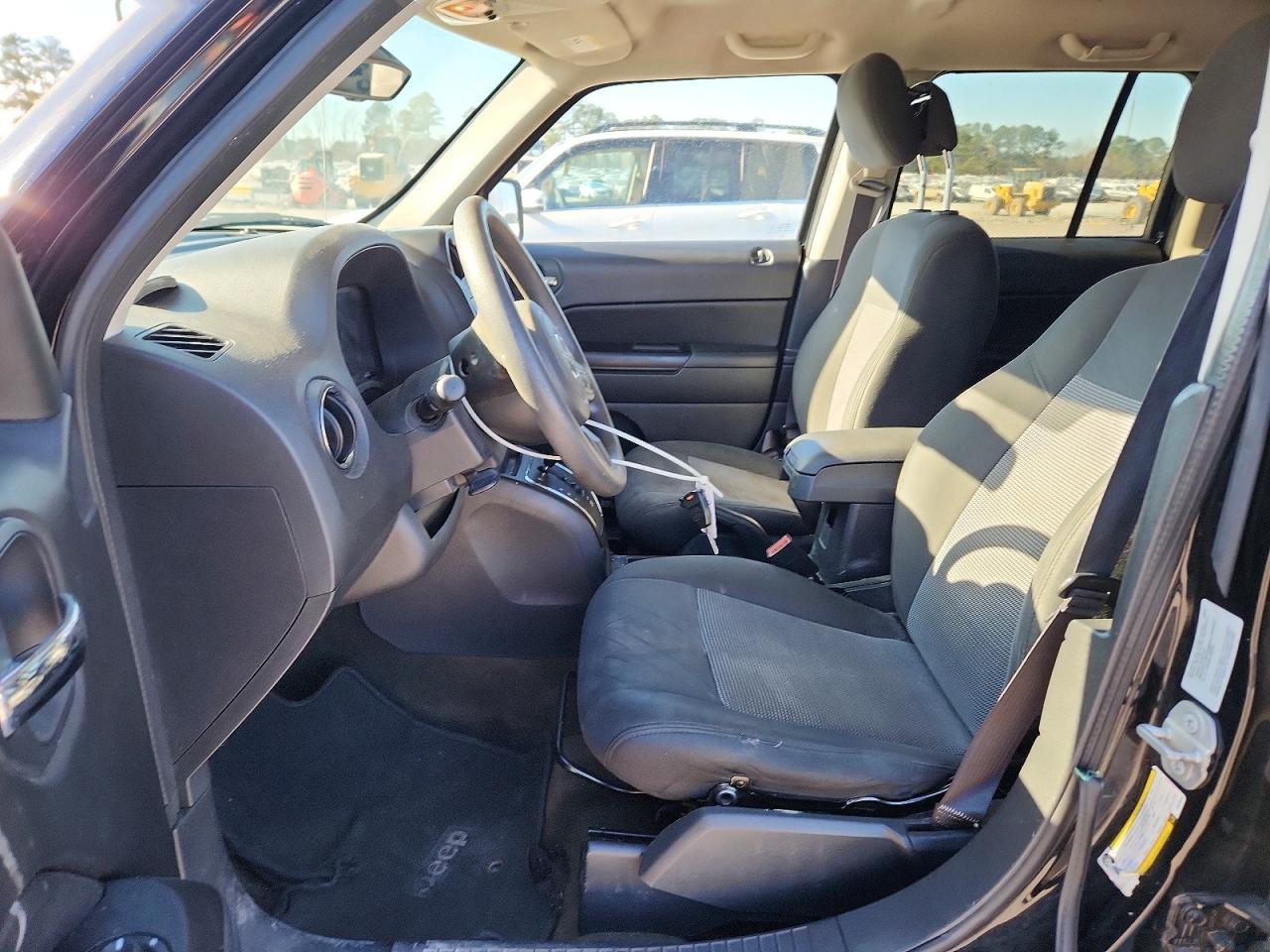 2016 Jeep Patriot Sport - Фото 7