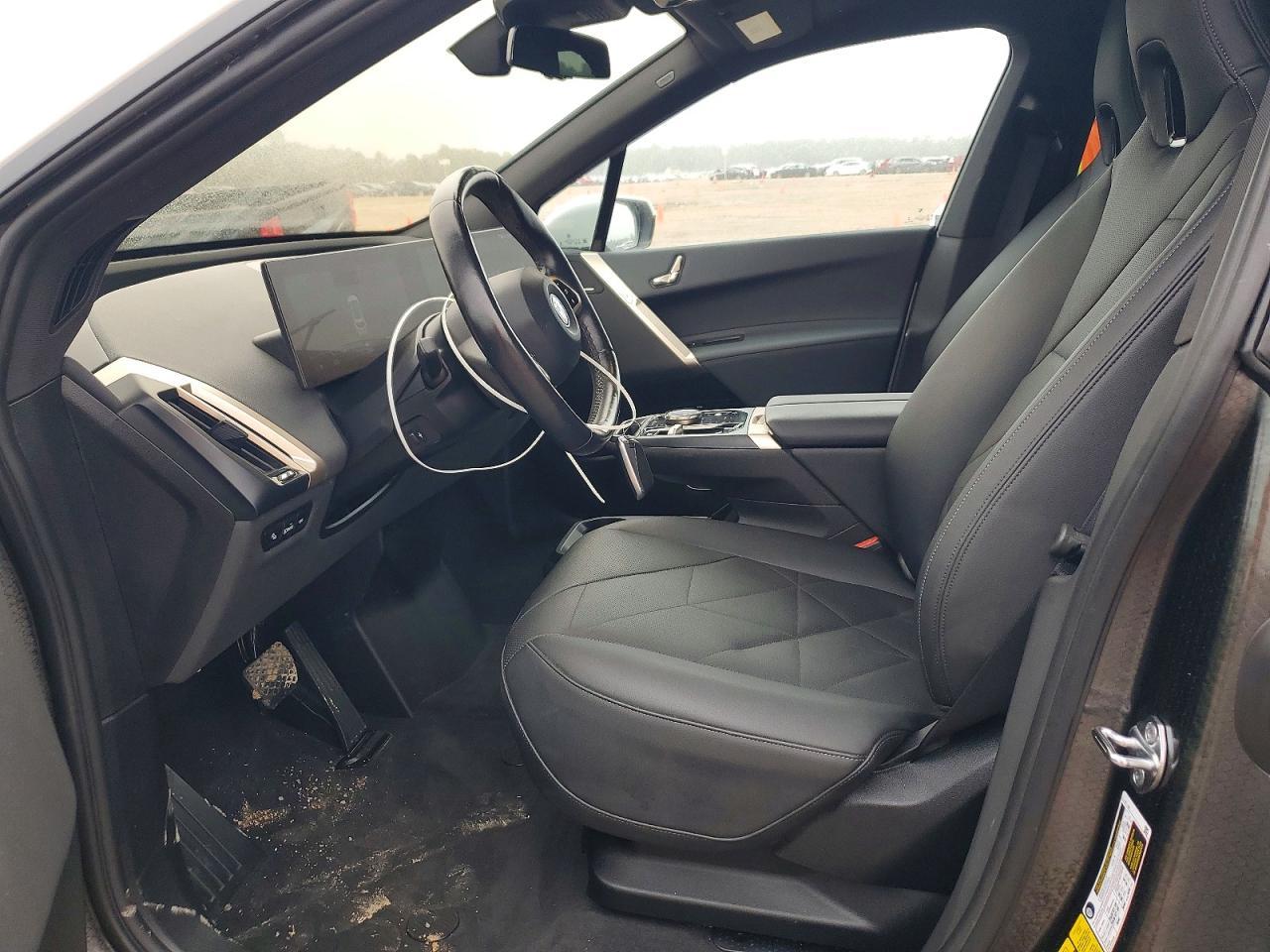 2024 BMW Ix xDrive50 - Image 7