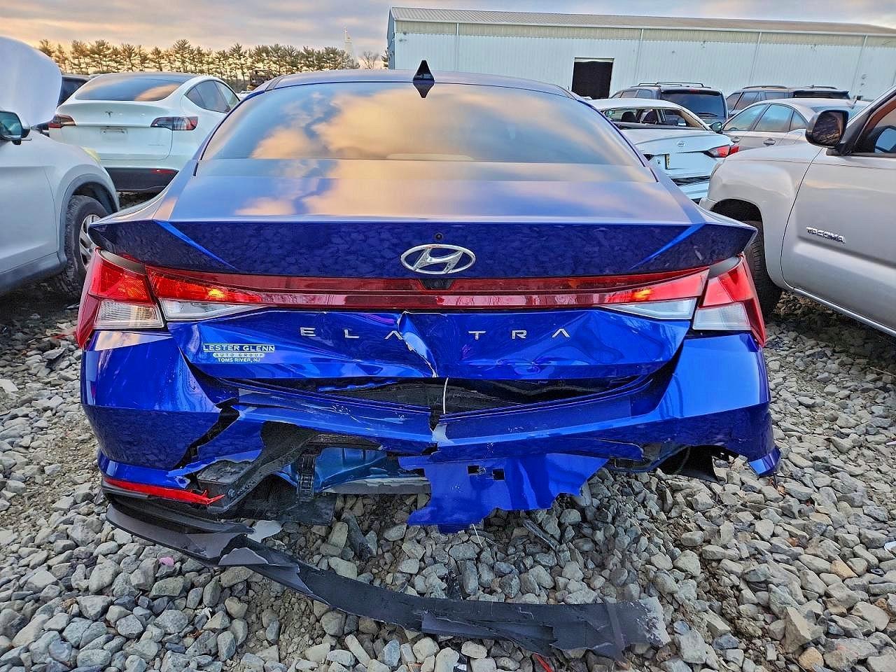 2023 Hyundai Elantra Sel - Фото 6