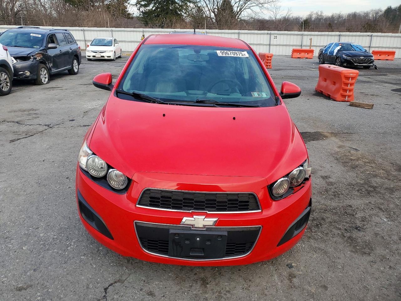 2014 Chevrolet Sonic Lt - Фото 5