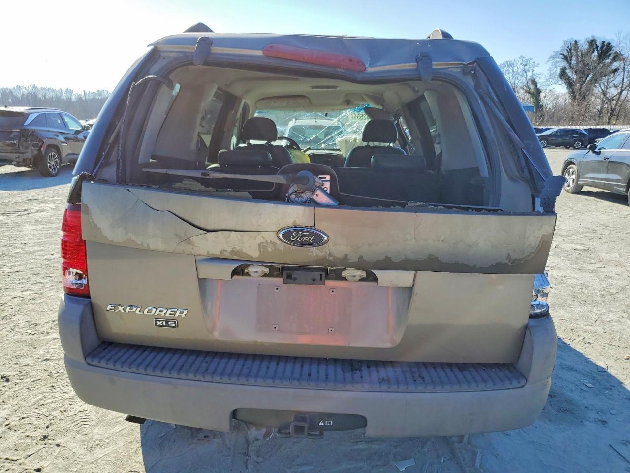 2002 Ford Explorer Xls - Image 6