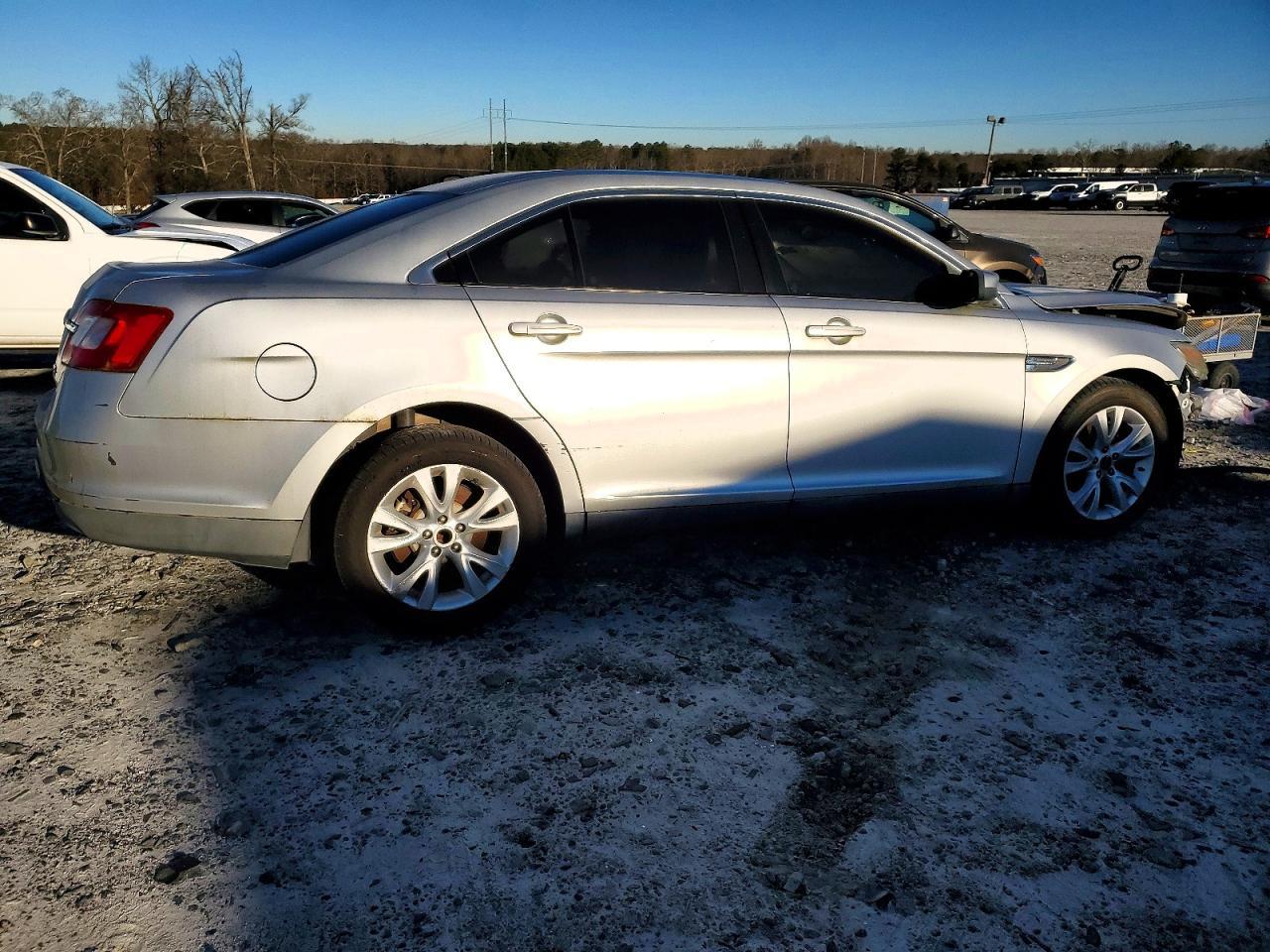 2010 Ford Taurus Sel - Фото 3