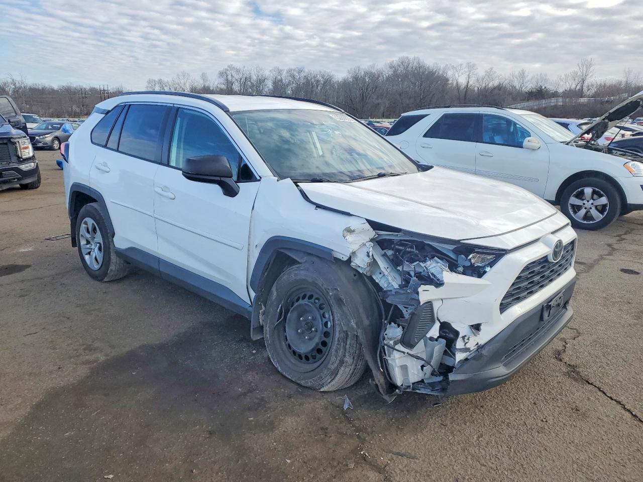 2020 Toyota Rav4 Le - Фото 7