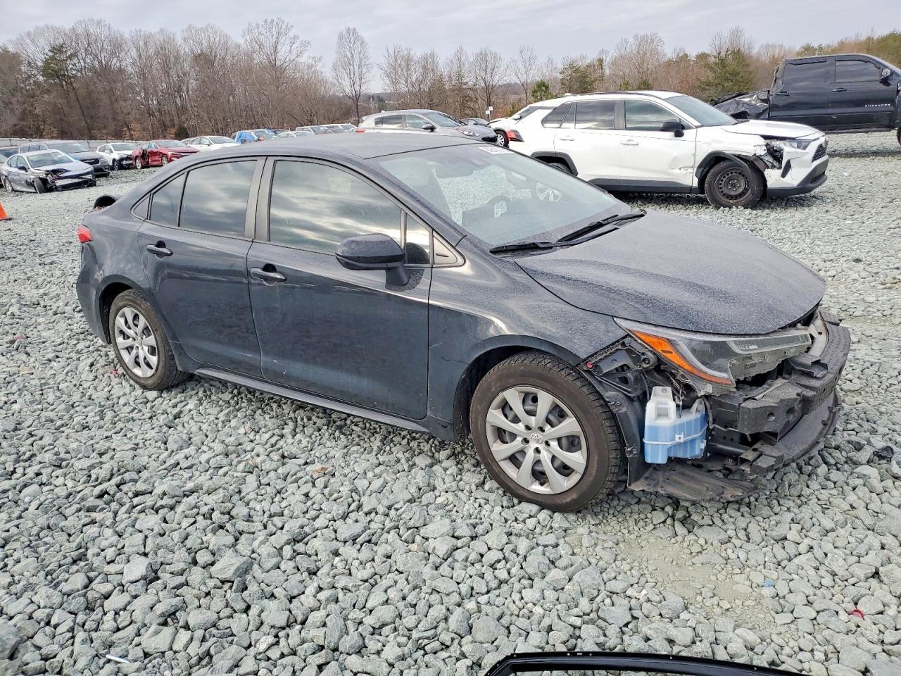 2022 Toyota Corolla Le - Image 4