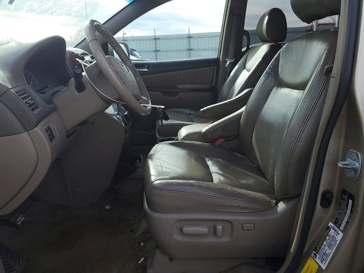 2005 Toyota Sienna Xle - Фото 7