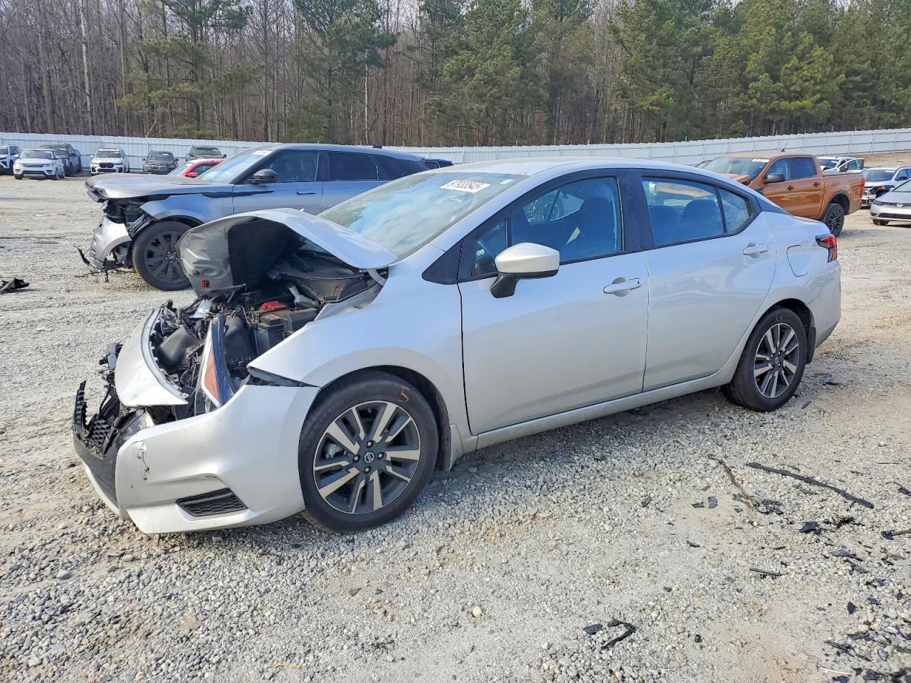 2022 Nissan Versa Sv