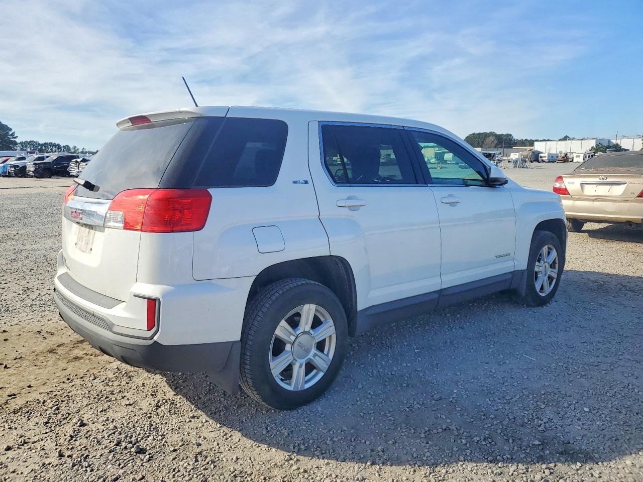 2016 GMC Terrain Sle - Фото 3