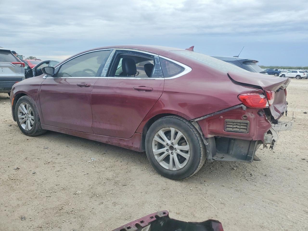 2016 Chrysler 200 Limited - Image 2
