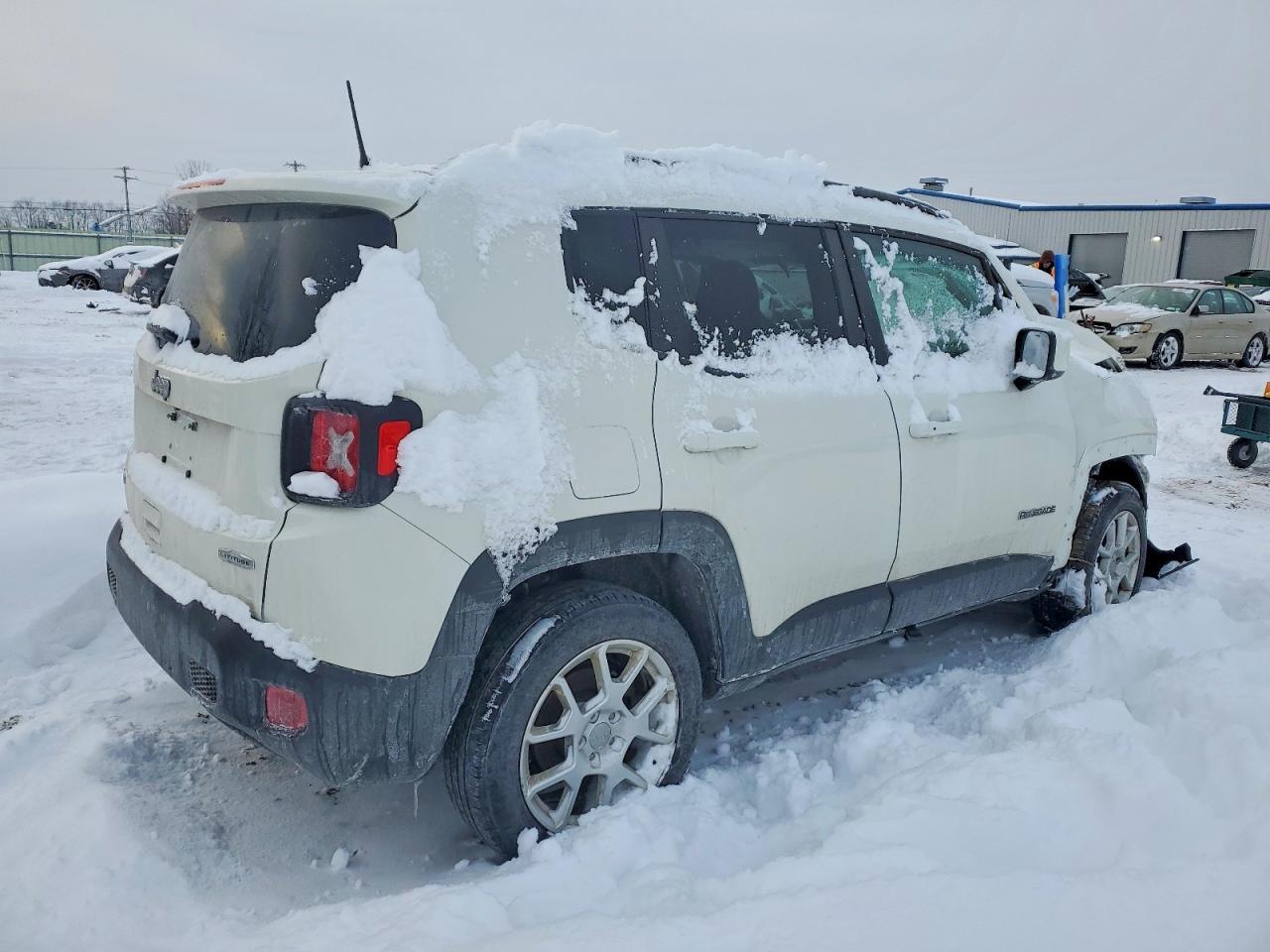2020 Jeep Renegade Latitude - Фото 3