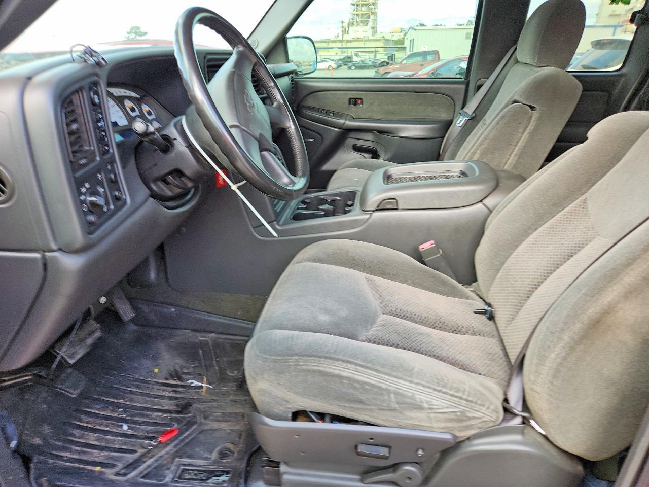 2003 Chevrolet Silverado K1500 - Image 7
