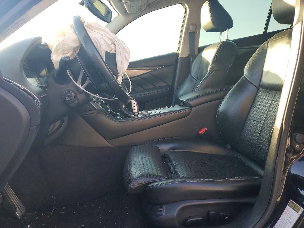 2016 Infiniti Q50 Red Sport 400 - Image 7