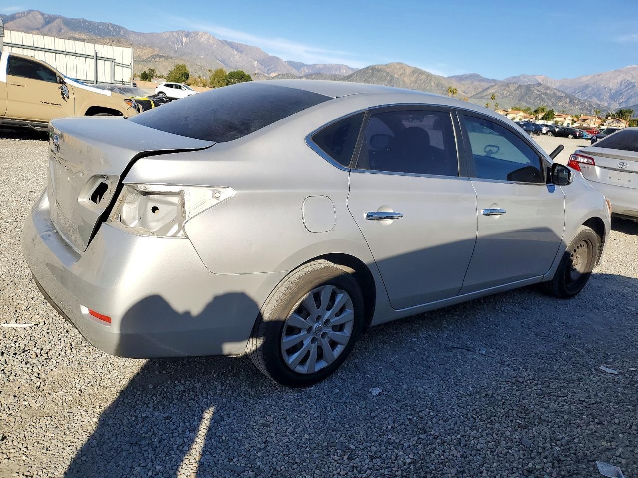 2015 Nissan Sentra S - Image 3