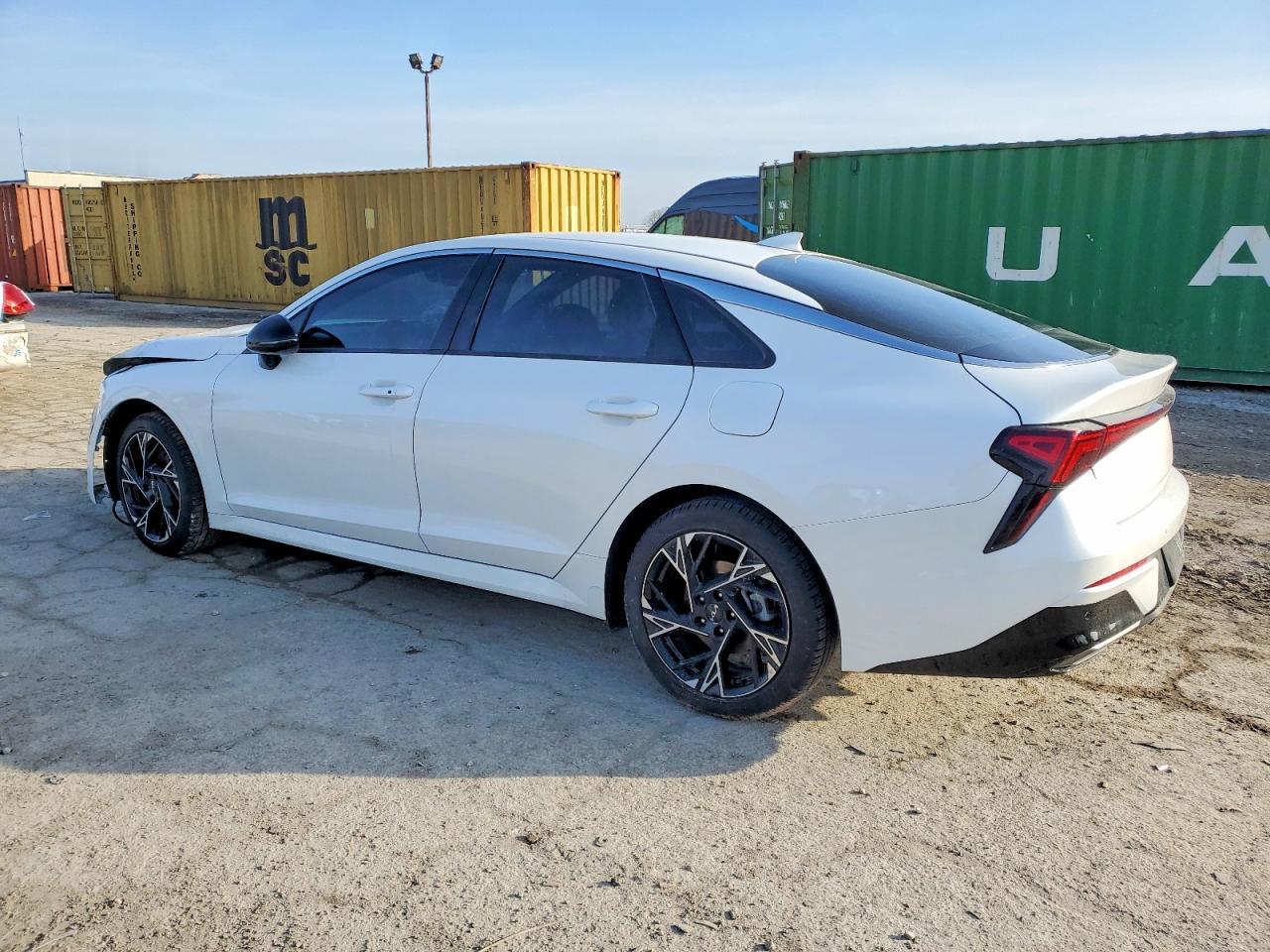 2025 Kia K5 Gt-Line - Image 2