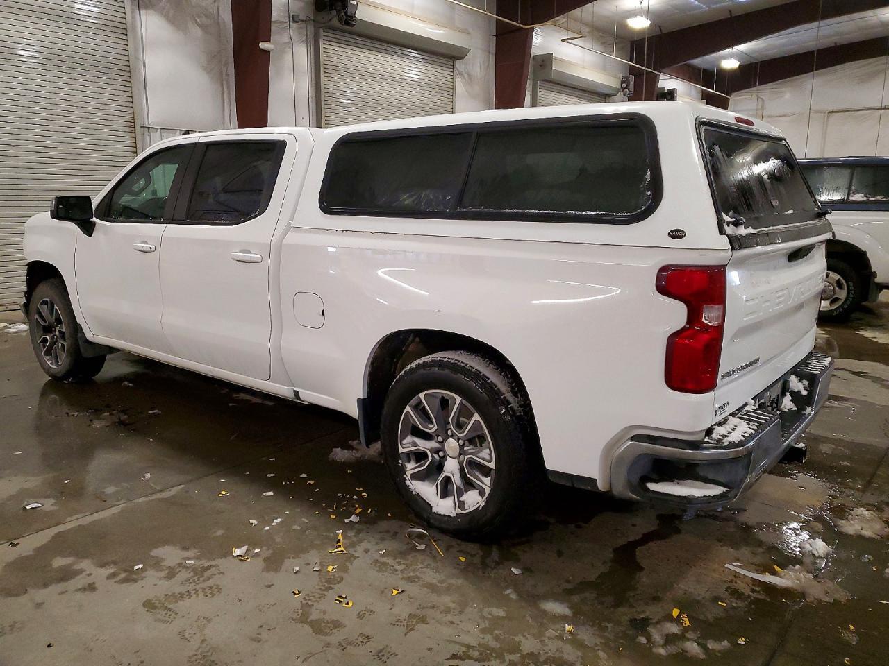 2024 Chevrolet Silverado K1500 Lt - Image 2