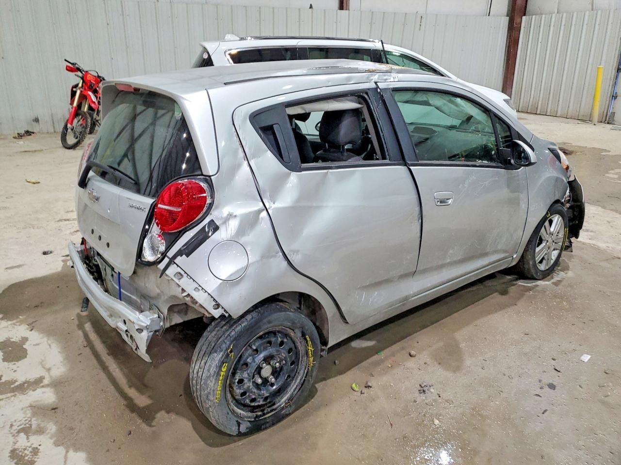 2015 Chevrolet Spark Ls - Image 3