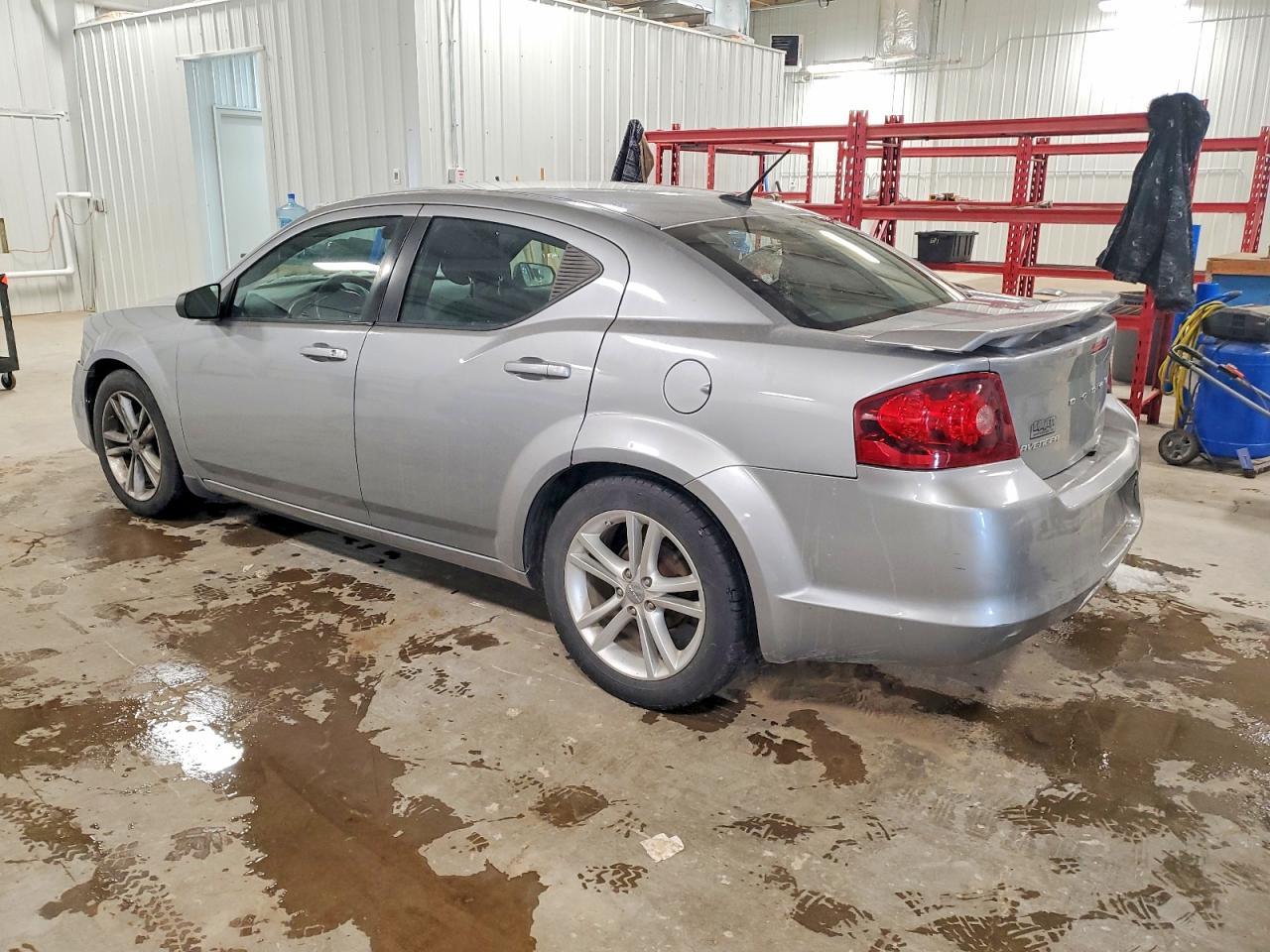 2014 Dodge Avenger Se - Фото 2