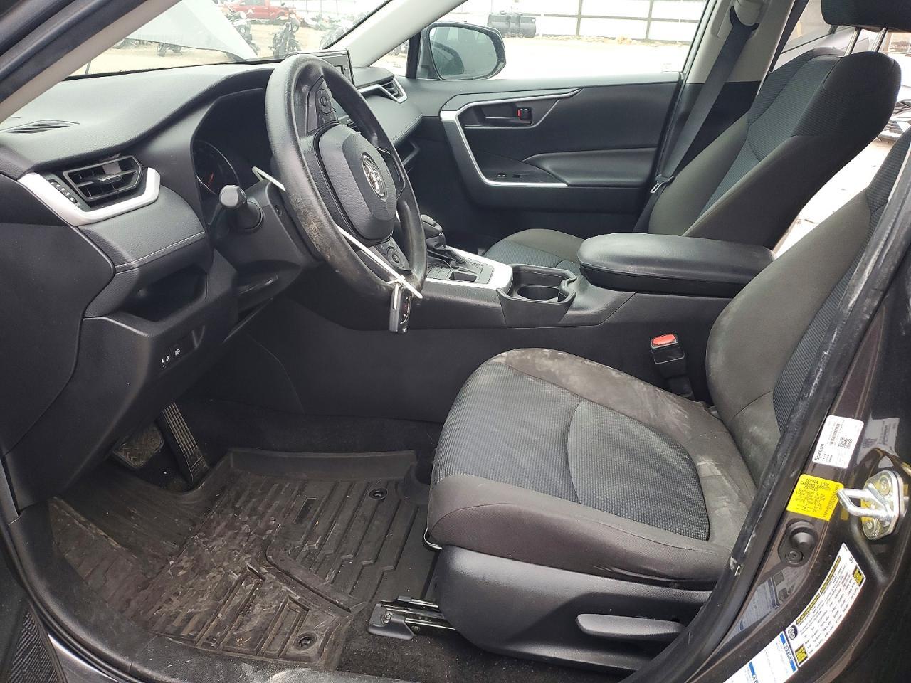 2021 Toyota Rav4 Le - Фото 7