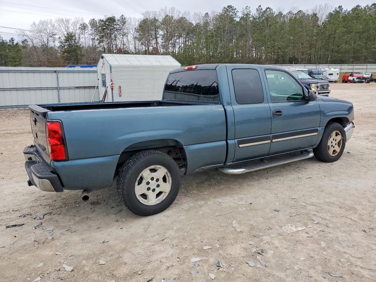 2007 Chevrolet Silverado C1500 Classic - Фото 3