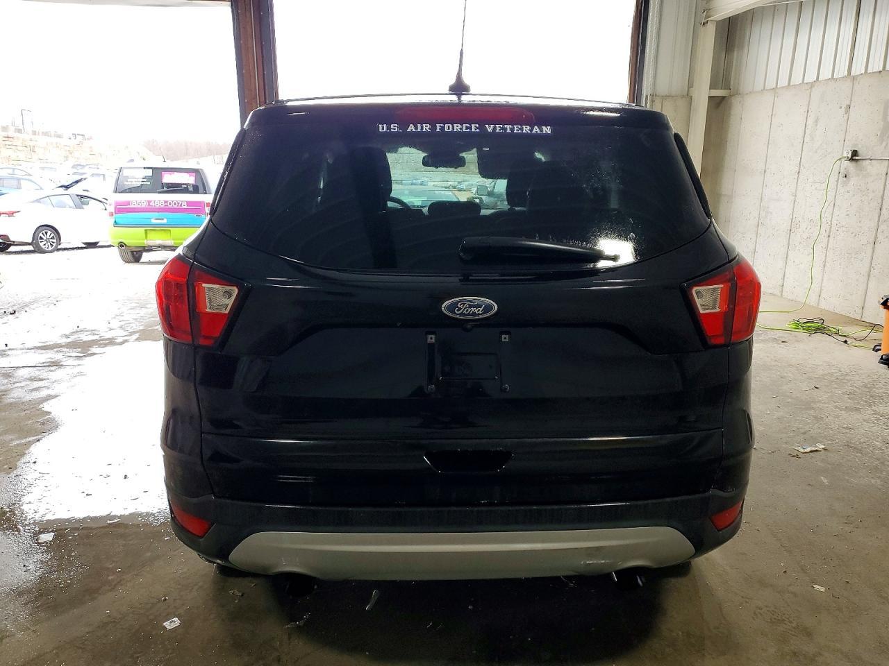 2019 Ford Escape Se - Фото 6