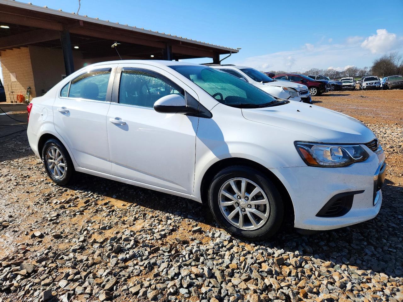 2018 Chevrolet Sonic Lt - Фото 4