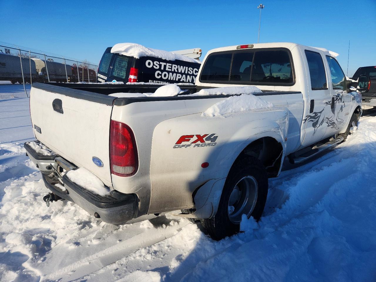 2003 Ford F350 Super Duty - Фото 3