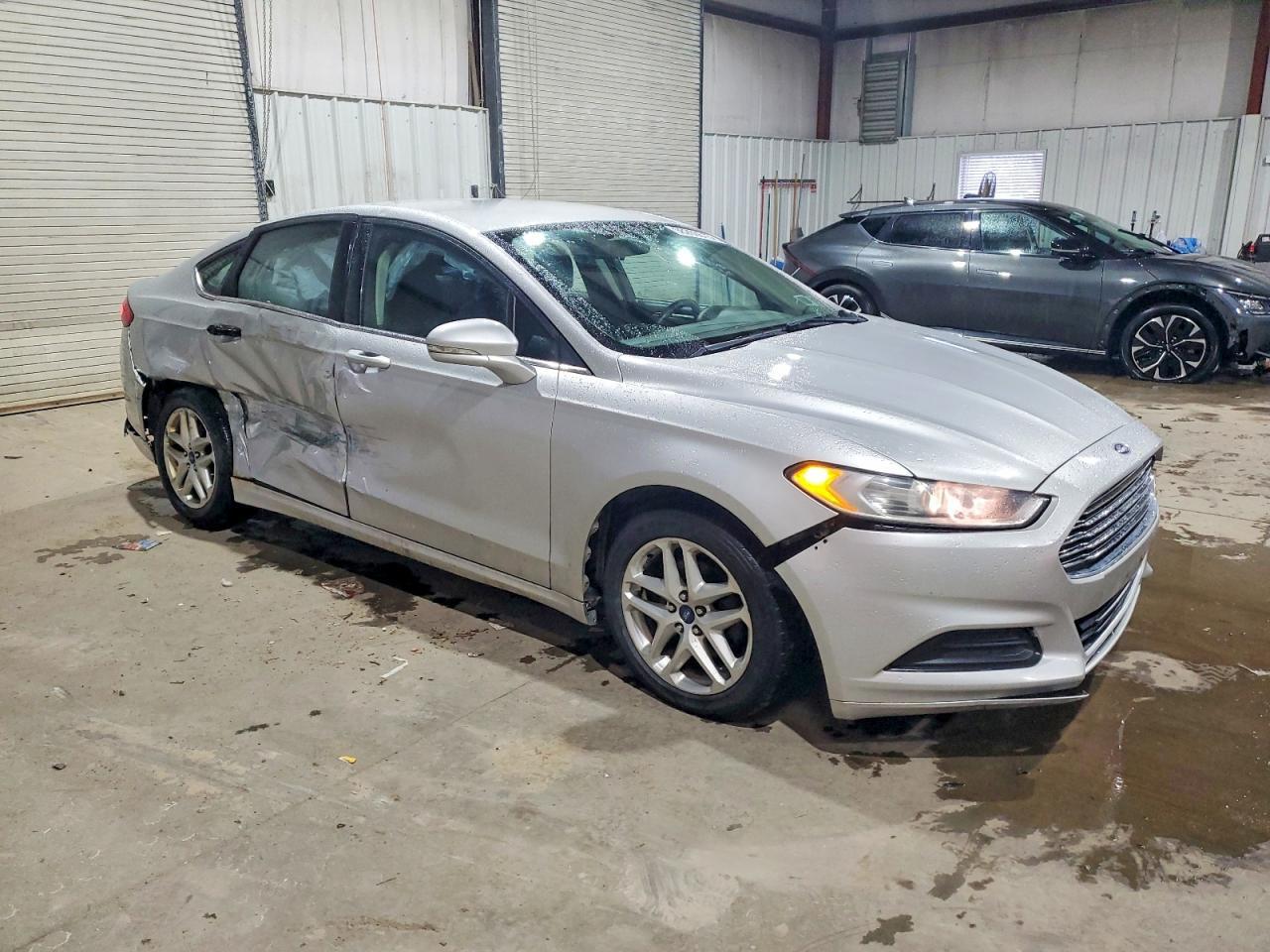 2013 Ford Fusion Se - Фото 4