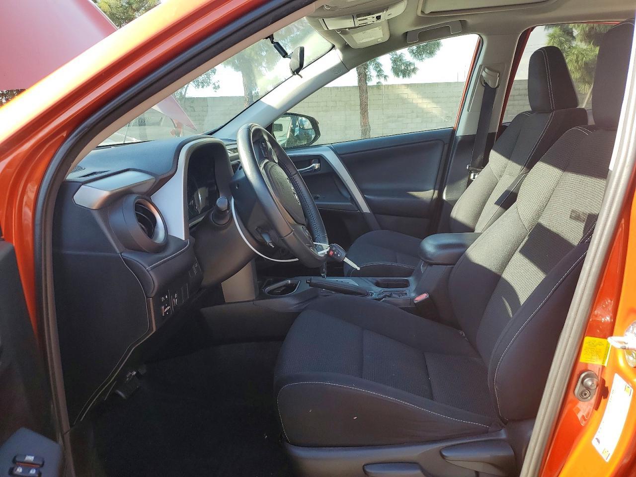 2016 Toyota Rav4 Xle - Фото 7