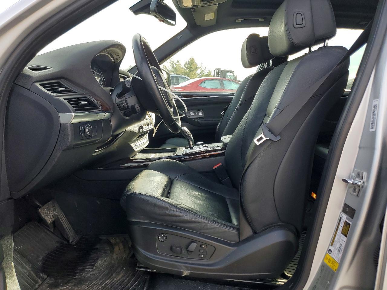 2009 BMW X5 xDrive48I - Image 7