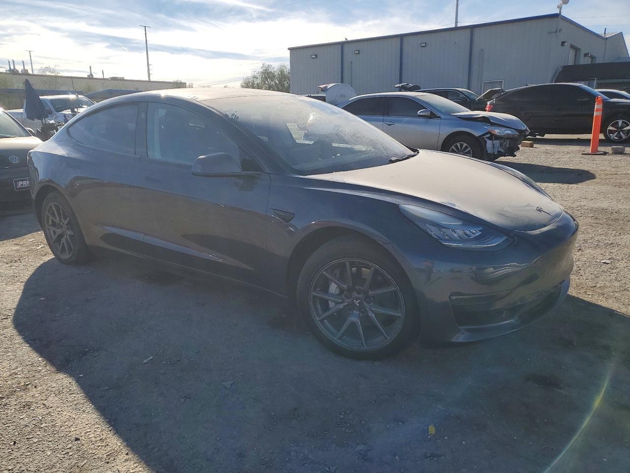 2019 Tesla Model 3 - Фото 4