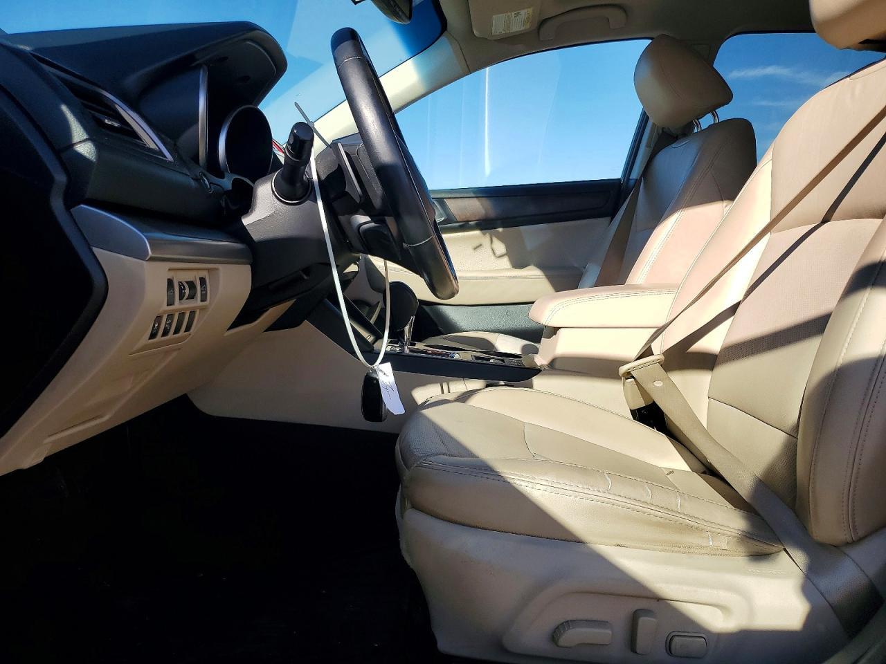 2017 Subaru Outback 2.5I Limited - Image 7