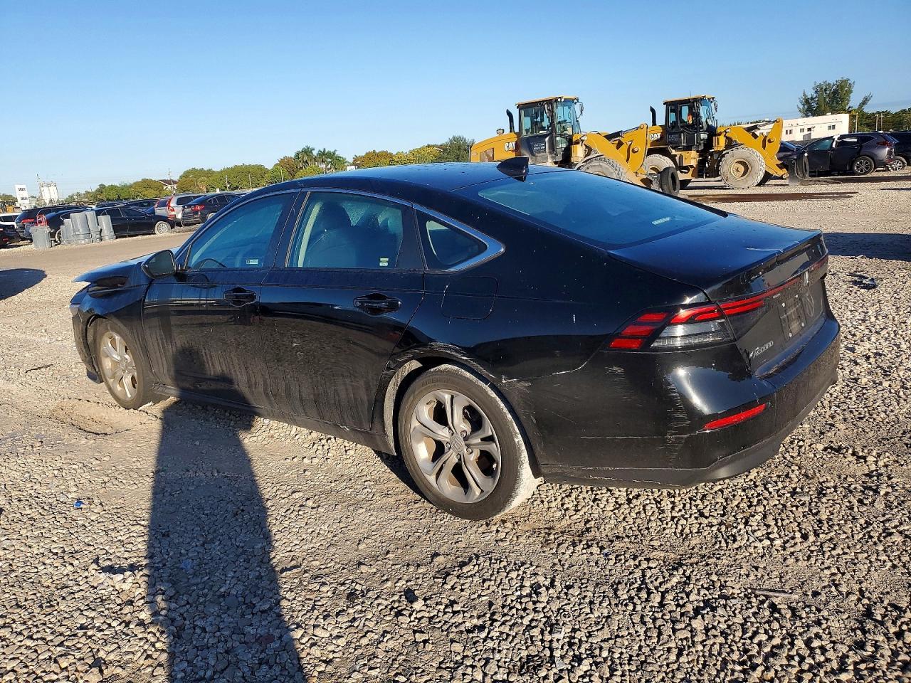 2023 Honda Accord Lx - Фото 2