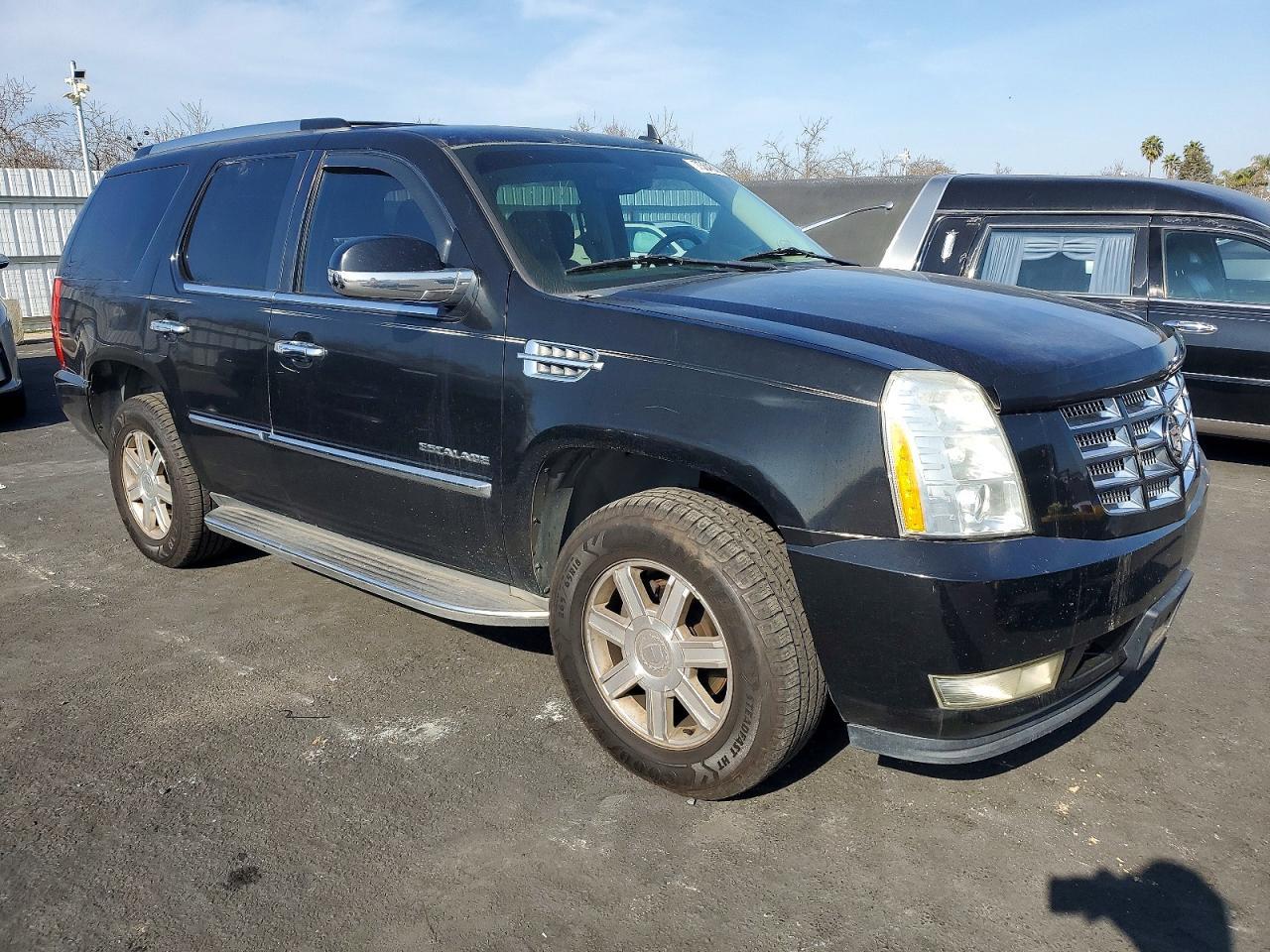 2011 Cadillac Escalade - Фото 4