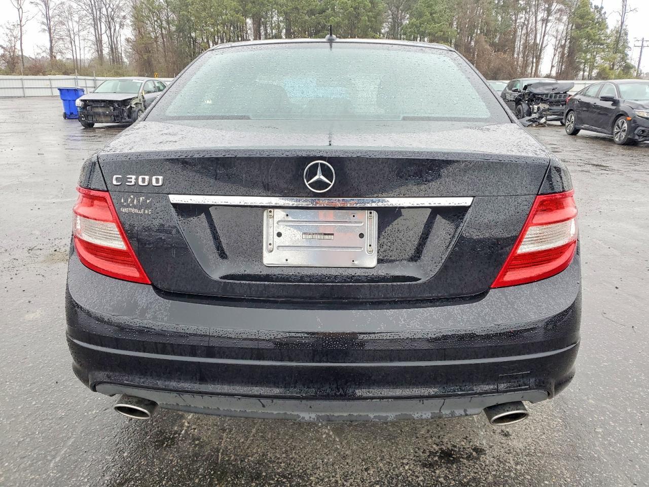 2011 Mercedes-Benz C 300 - Фото 6